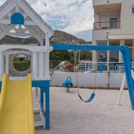 Porto Samaria Holiday Apartments *