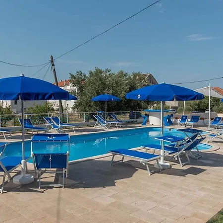 Porto Samaria Holiday Apartments * Trogir