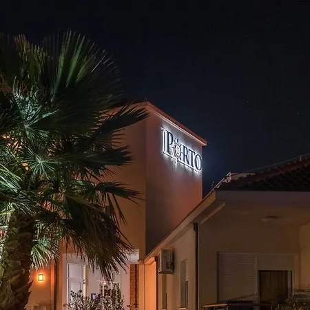 Porto Samaria Holiday Apartments * Trogir