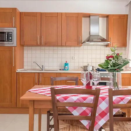Apartment Porto Samaria Holiday Apartments Trogir